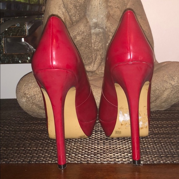 Red Hot🌶 - Picture 4 of 7